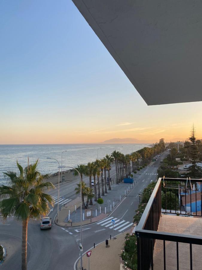 Sea View Apartment / A Primera Linea De Playa مالقة المظهر الخارجي الصورة